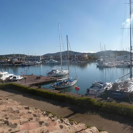 Marcogmor - Golfe De St-tropez - Aux Marines De - Joil T2 Avec Vue Sur Les Bateaux Apartamento *