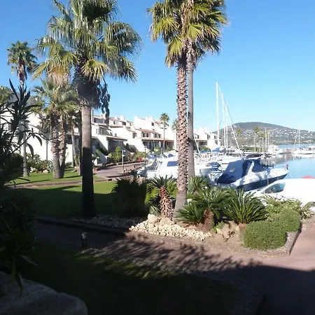 Marcogmor - Golfe De St-tropez - Aux Marines De - Joil T2 Avec Vue Sur Les Bateaux
